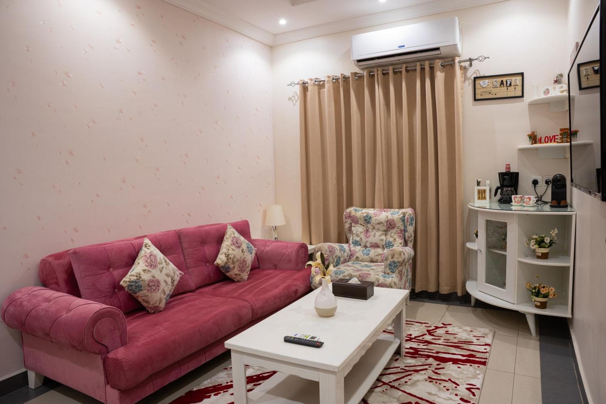 Dior Inn Apartment Hotel Джидда Екстер'єр фото