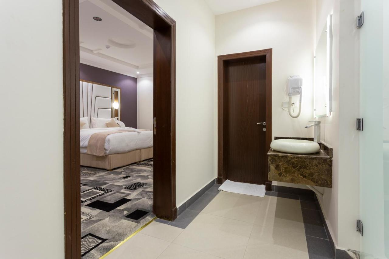 Dior Inn Apartment Hotel Джидда Екстер'єр фото