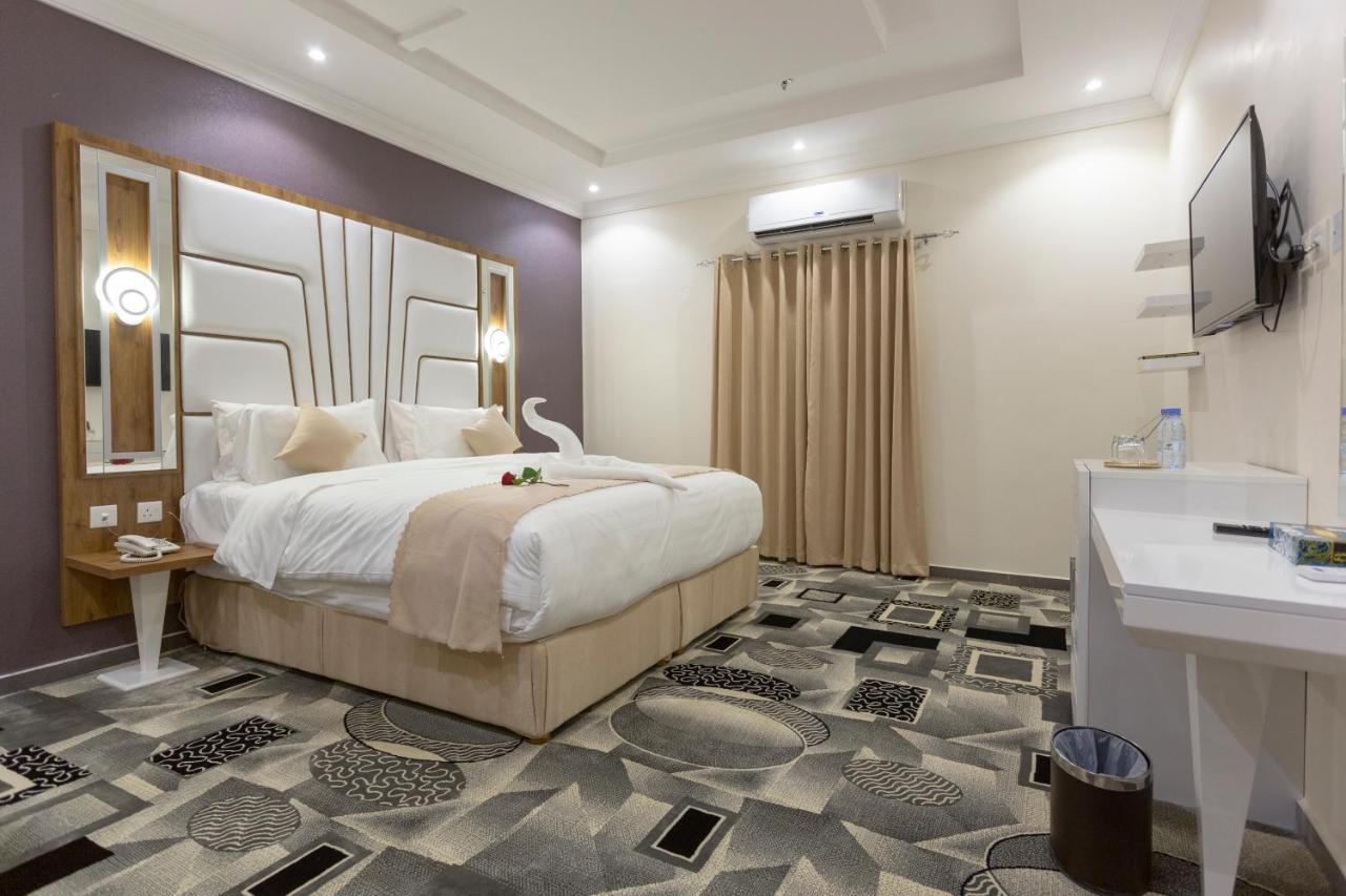 Dior Inn Apartment Hotel Джидда Екстер'єр фото